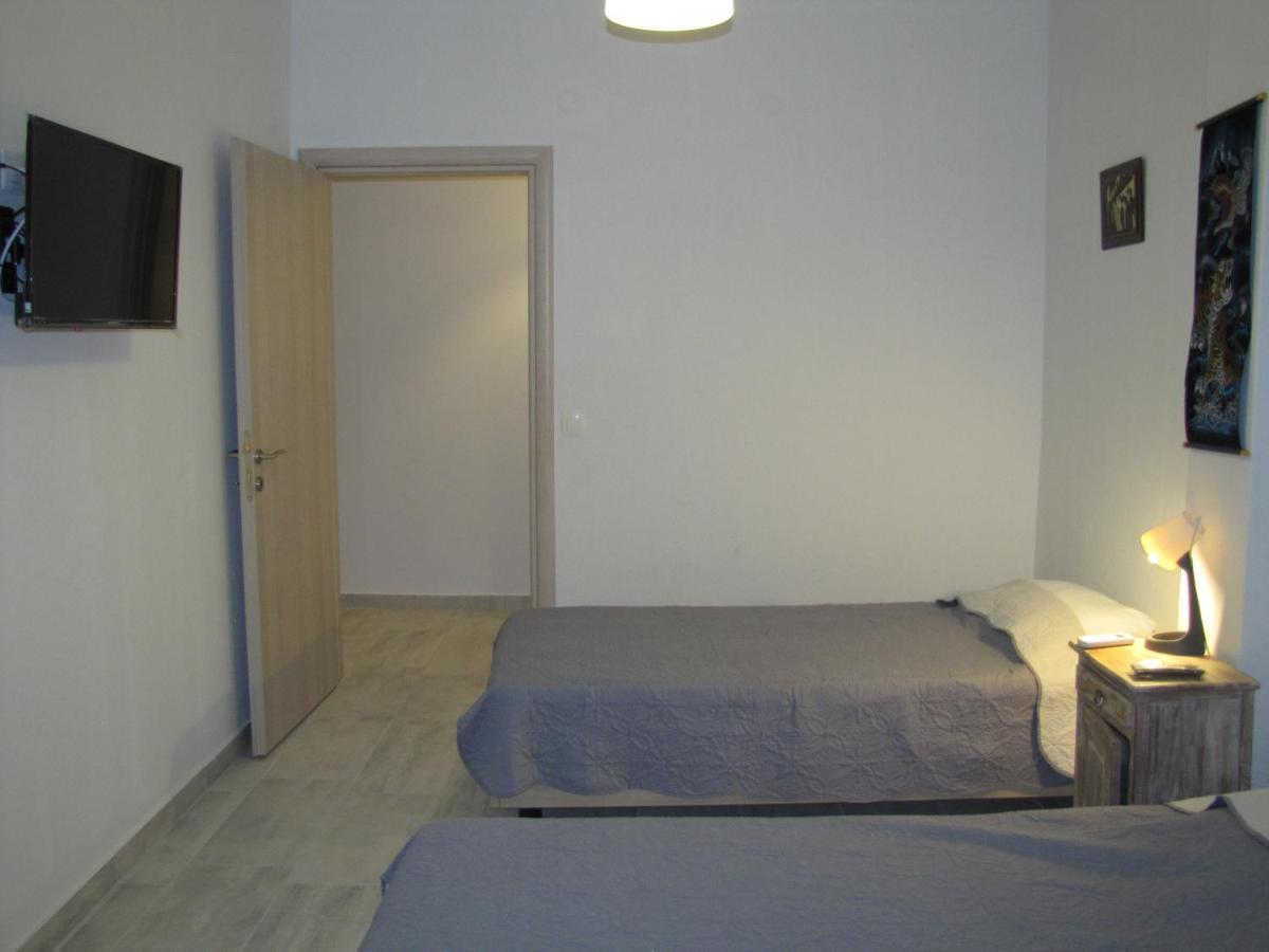 Kostas' House Apartment Hanioti Exterior photo